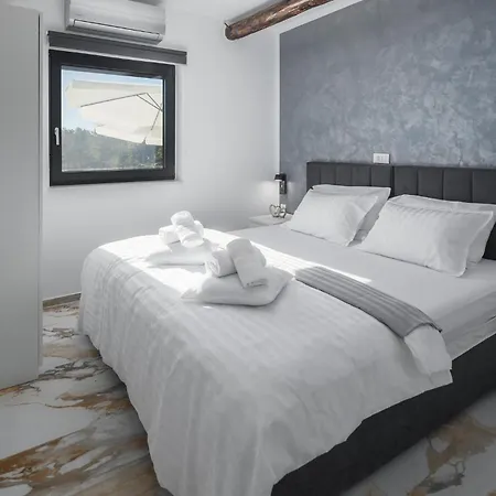 Holiday home Gorgeous In