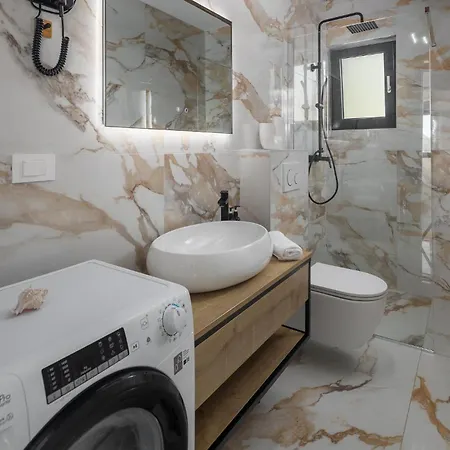 Gorgeous In Holiday home *